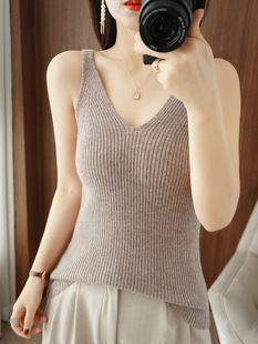 V-neck Sexy Knitted Camisole Women's 2024 Summer New All-match Sleeveless Top Korean Style Slim-fit Inner Beautiful Back