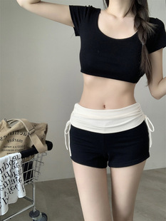 Hot Girl Style Contrast Color Stitching High Waist Casual Pants 2024 Summer New Pleated Design Sense Hip Shorts Hot Pants for Women
