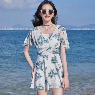 Swimsuit 2024 New Women's Covering Belly Slimming Sexy Flat Corner Conservative Quick-drying Sexy Fashionable Swimsuit