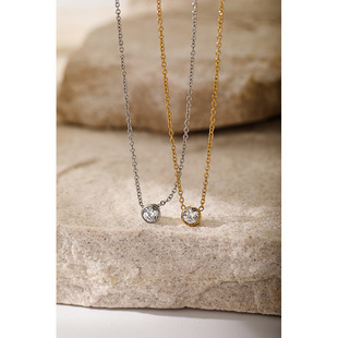 European and American Single Diamond Chain Necklace Women's Light Luxury Niche Design High-end Fashion Elegant All-match Simple Collarbone Necklace Chain