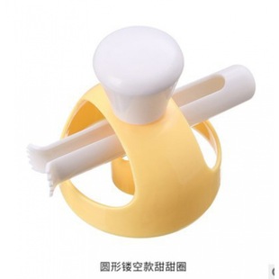 American Large Donut Mold with Dipping Tongs Baking Tools Plastic Hollow Bread Mold Die DIY Baking