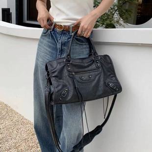 Women's bag new hot girl handbag large capacity all-match casual shoulder messenger bag