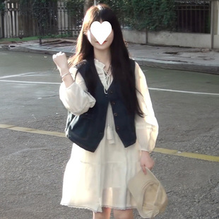 Sweet Cute Little Man Strap creamy-white dress Female Student Denim Vest Small Vest Two-piece Suit