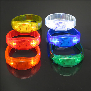 Concert cheer flash bracelet toggle silicone luminous bracelet multi-color optional printing LOGO