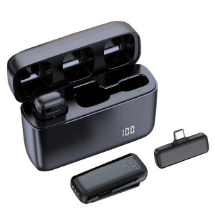 Cross-border one-to-two wireless collar clip microphone remote control live sound card mobile live radio noise reduction mini microphone