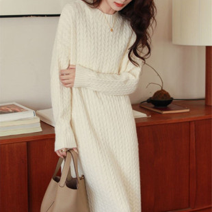 Japanese Style Simple Slimming All-match Knitted Dress Women's Autumn and Winter New Round Neck Mid-length Twist Sweater Dress