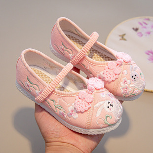 Girls' Hanfu shoes ancient style children's embroidered shoes ethnic style ancient costume little Princess Tang suit vest dress old Beijing cloth shoes