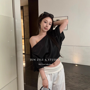 Guangzhou Thirteen Lines Korean Style Temperament High-end Style Shoulder Top Satin Short Shoulder Short-sleeved Shirt Summer Women's Wear