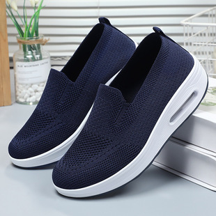 Shoes Women's 2024 Autumn New Thick-soled Rocking Shoes Cross-border plus size Flying Weaving Casual Shoes Lazy One-step Cloth Shoes