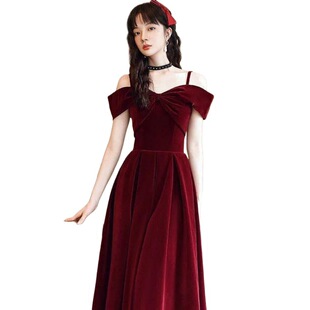 Toast Dress Bride 2023 New Women's Spring and Summer off-shoulder Engagement dress Wedding Red Dress Slimming Hair