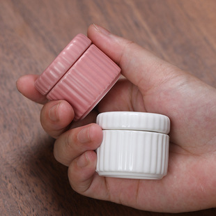 Yanshan Ceramic Silicone Tea Pot Small Fragrant Powder Box Liquid Rouge Square Bottle Pills Face Cream Sealed Jar