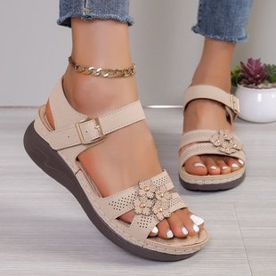 Cross-border plus size Buckle Wedge Sandals Women's 2024 Summer New Arrival Hollow-out Lightweight Casual Sandals Women