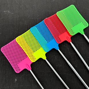 Factory direct sales fly swatter retractable plastic swatter not rotten lengthened thick household fly swatter home swatter mosquito swatter