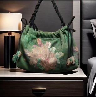 Xiangyun Flower Luo Ruyi Сумка 29*20 Расположение Цветочная сумка через плечо Китайский стиль ретро шнурок дикие декоративные сумки
