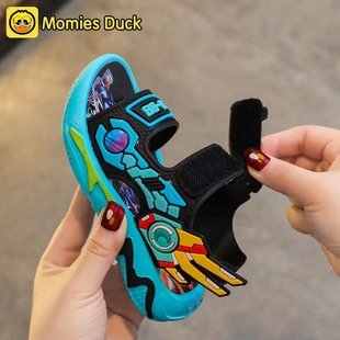Boys Sandals 2023 New Summer Lightweight Handsome Wear-resistant Soft-soled Little Boy Beach Shoes Large Children's Shoes