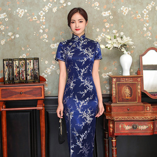 Прямые продажи Cheongsam 2023 Весна Новый с коротким рукавом Длинная парча девушка китайский стиль тонкое молодое платье оптом