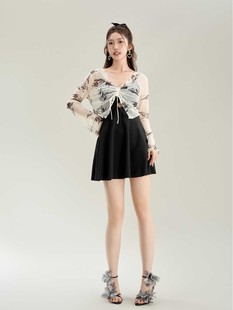 2025 new swimsuit women's one-piece skirt two-piece blouse seaside long sleeve sunscreen swimsuit slimming swimsuit wholesale