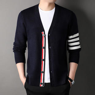 2023 Spring and Autumn new men's cardigan V-neck single-breasted striped Korean style trendy knitted top solid color men's clothing