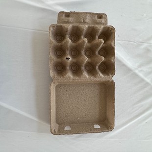 Factory direct disposable degradable soil egg egg tray natural color yellow pulp egg box environmental protection newborn egg box