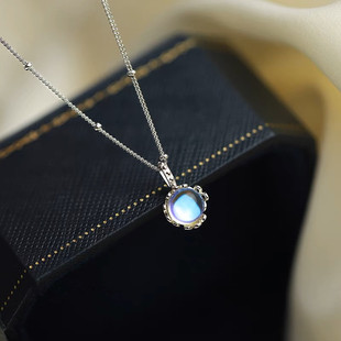 Colorful moonstone necklace for Women summer light luxury niche flower bud pendant 2023 new advanced design clavicle chain