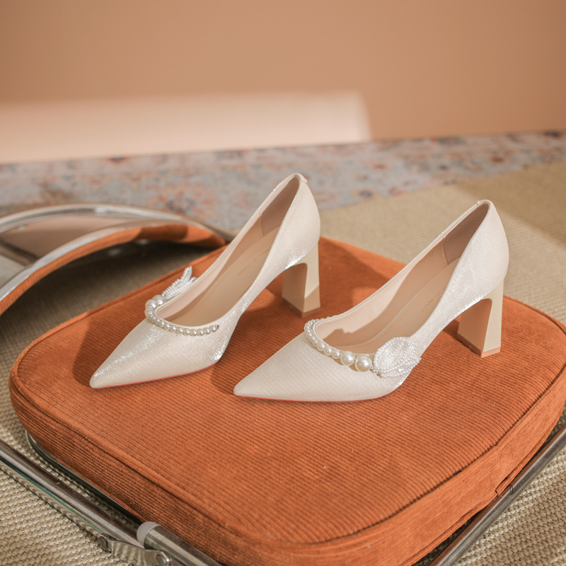 7777-1 High Heels Women's Thick Heel Wedding Shoes Pearl Satin Not Tired Feet Champagne Pointed Shoes Bridesmaid Shoes