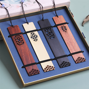 Chinese style wooden bookmark Rosewood window decoration carving Hollow Lettering Company cultural creative graduation gift wholesale