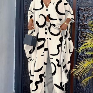 5456 autumn and winter new European and American women's clothing random printed pullover cape loose pants suit in stock