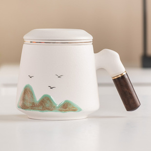 Ceramic Cup with Lid Tea Water Separation Cup Filter Tea Cup Wooden Handle Office Cup High-end New Chinese Gift Wholesale
