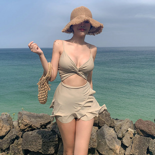 2023 Swimsuit Women's Summer ins Style Fairy Fan One-piece Dress Backless Belly-covering Slimming Sexy Sling Hot Spring Swimsuit