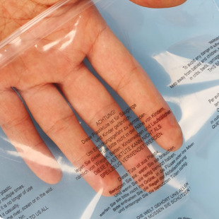 Manufacturer Clothing Bag Export Transparent Warning Clothing Bag Clothing Packaging Bag Zipper Customization Free Sample Sending