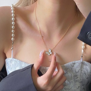 Gold-plated 18K White Fritillaria Super Fairy Butterfly Necklace Women's Summer Titanium Steel Color-free Light Luxury Niche Fashion Collarbone Chain Batch