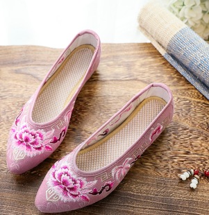 Shoe Box-Free Pointed-Toe Shoes, Flats, Spring and Summer Slip-On Women's Shoes, Fashionable Embroidered Cloth Shoes, Drop Shipping