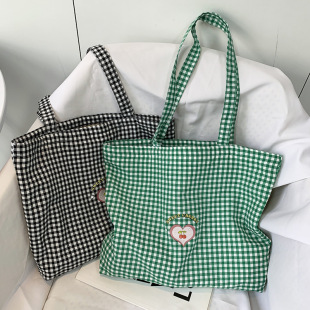 Summer new red and white plaid girl heart black plaid Korean version of small fresh art light college student backpack tide
