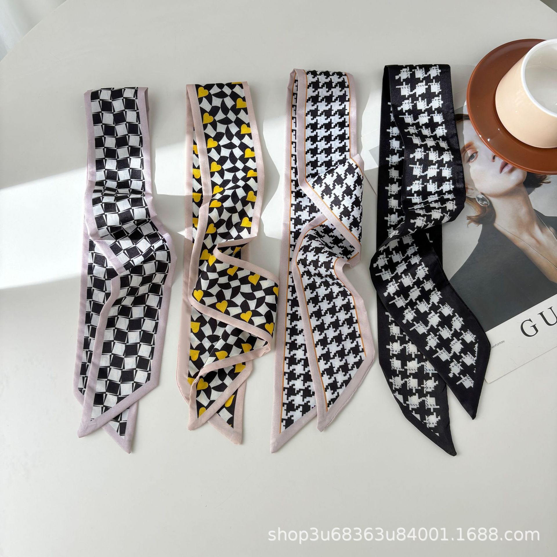 Houndstooth Pattern Long Narrow Silk Scarf for Women, Used to Decorate Bag Handles, Vintage Small Square Scarf, Neck Scarf, Ribbon