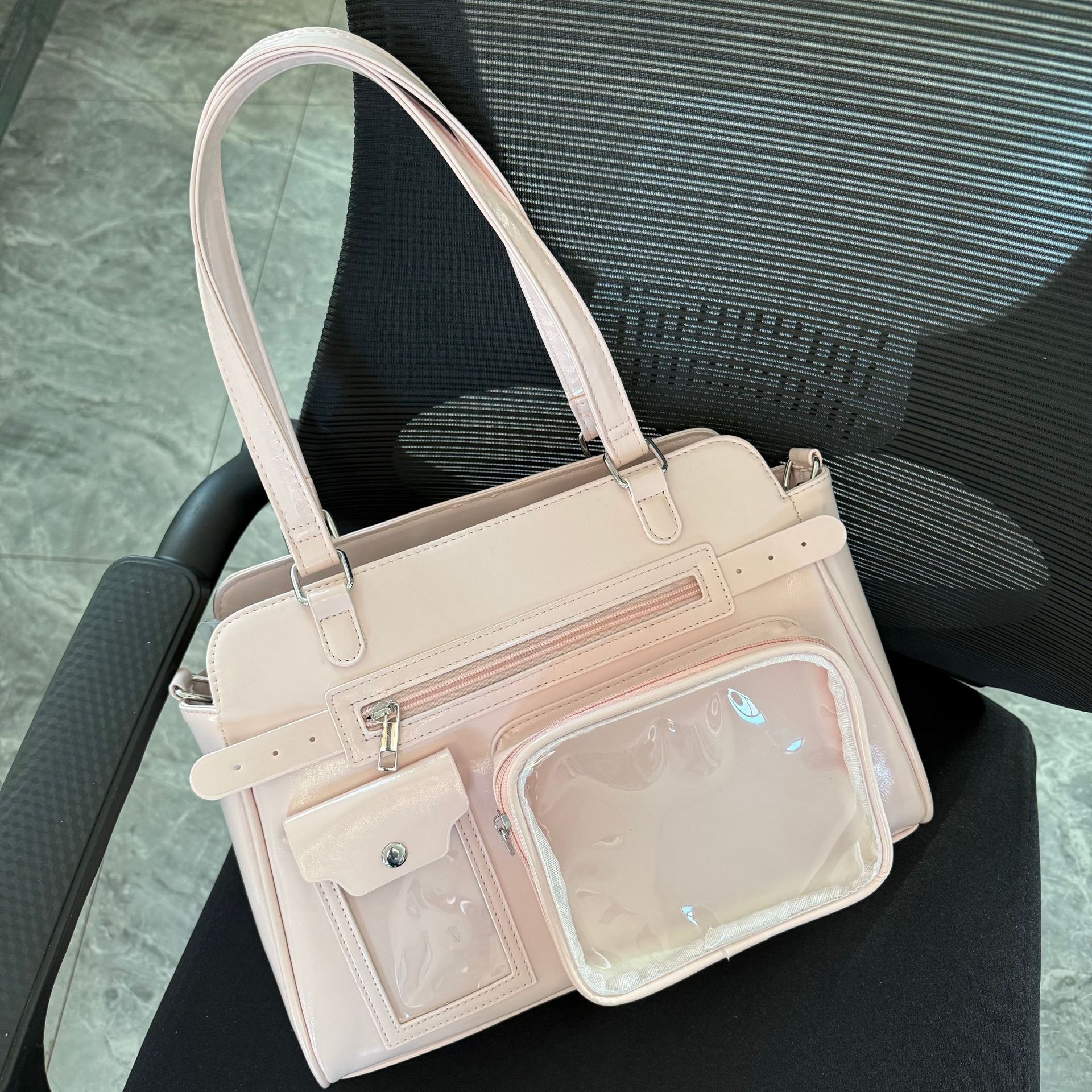 Popular retro brown multi-pocket bag, sweet and cool, large capacity, niche style, shoulder bag, crossbody bag, Japanese style, versatile women's bag.