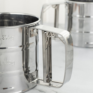 Hand-held Flour Sieve Filter Mesh Sieve Baking Tools Leak Mesh Semi-automatic Cup Sugar Powder Dumper New Product