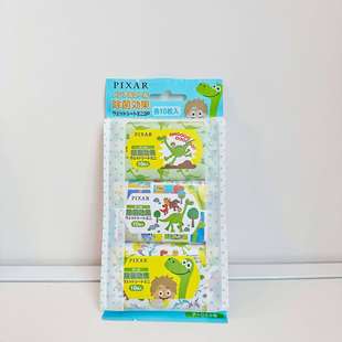 Japanese Genuine Winnie the Pooh Cartoon Children's Mini Portable Handkerchief Wipe Wipe Hand Wipe Carrying Small Package