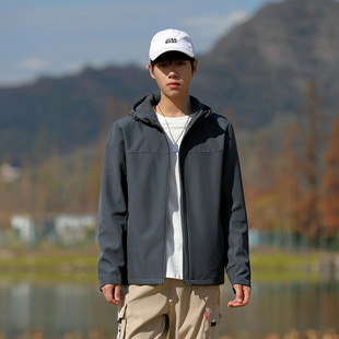 Spring and Autumn Outdoor Single Layer Soft Shell Jacket Couple Windproof Waterproof Warm Breathable Casual Jacket for Men