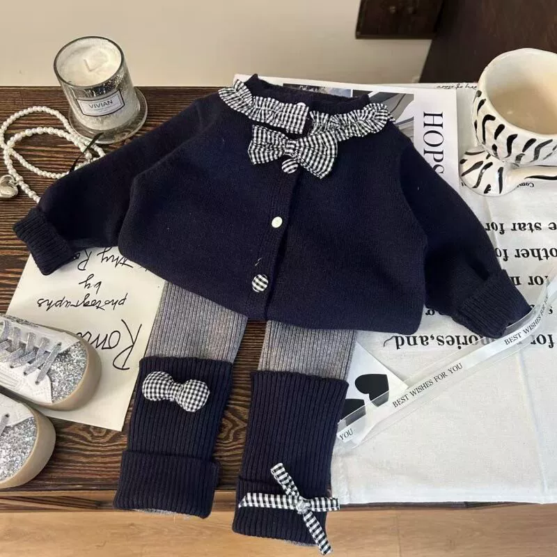 Sweet Xiaosi детская одежда в корейском стиле новая осенняя клетчатая одежда для девочек свитер кардиган леггинсы с бантом комплект из двух предметов