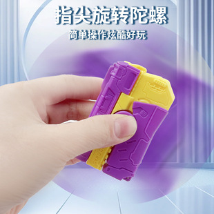 Tank fingertip gyro jeep finger gyro radish gun rotating back chamber gun children decompression small toys wholesale