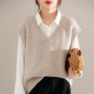 Fashion Retro Twist Knitted Vest Women's Spring and Autumn New Loose Lazy Simple Style V-neck Solid Color Knitted Vest