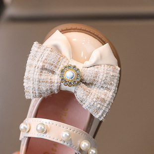 One-piece delivery autumn new 0-2 years old baby girl breathable toddler shoes cartoon princess soft bottom baby square mouth shoes 1