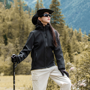 Men's and Women's Mountaineering Jacket Hooded Outdoor Soft Shell Jacket Soft Shell Jacket Female Soft Shell Windbreaker Male
