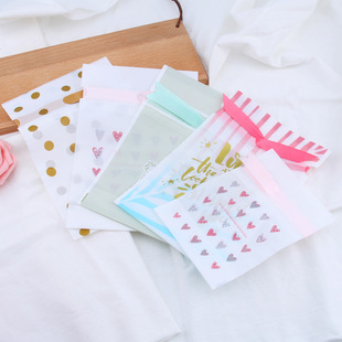 Cross-border candy biscuit packaging bag ribbon drawstring bag snowflake crisp children snacks hand gift packaging bag