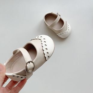 ins0-2-year-old baby toddler shoes Korean fashion hollow solid color flat shoes hook and loop soft bottom leather shoes