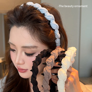 Korean-style Fabric Twist Wave Hair Hoop Women's Face Wash with Tooth Non-slip Pressure Hair Card Fluffy High Cranial Top Headband Hair Accessories