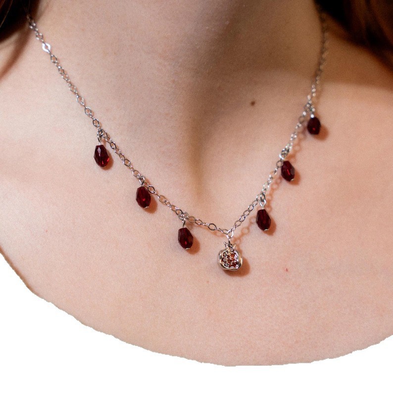 Cross-Border Amazon Original Design Garnet Pearl String Necklace Sweet Girl Dark Academic Jewelry Wholesale
