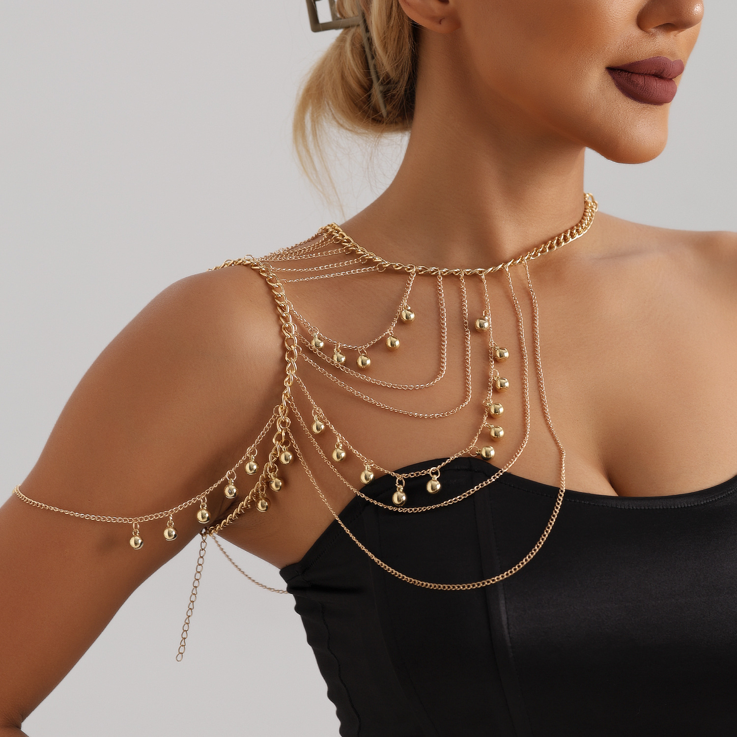 European and American Cross-Border Jewelry, Fashionable Multi-Layered Tassel Metal Ball Shoulder Chain Body Chain Personalized Sexy Chest Chain Accessories