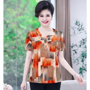 Middle-aged and elderly summer mothers short-sleeved plus size loose T-shirt crew neck ladies jacket plus fertilizer to increase 200kg grandma outfit