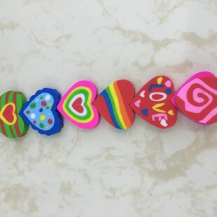 Manufacturers wholesale 3D cartoon creative Valentine's Day love eraser children's students learning supplies gifts